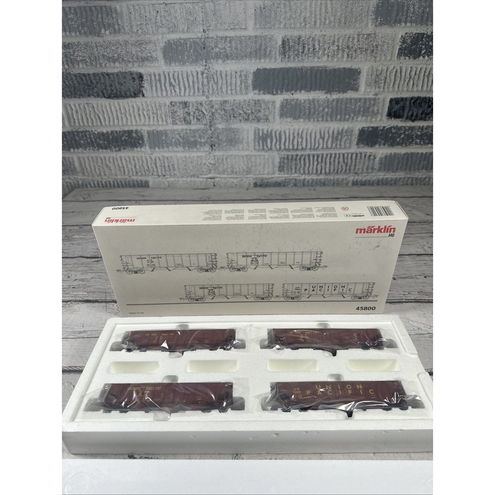 Märklin H0 45800 Union Pacific Hopper Car Set 4-Car Set NIB Era III AC 3-Rail